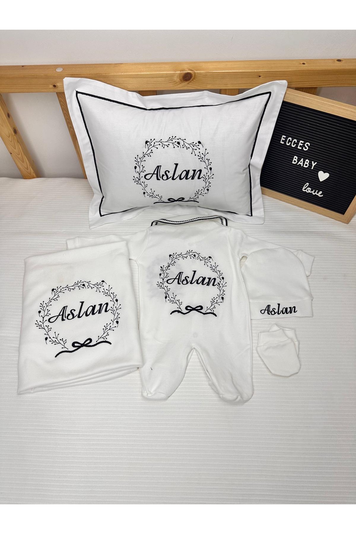 Yenidoğan 5'li Tulum Takımı Yenidoğan 5'li Tulum Takımı