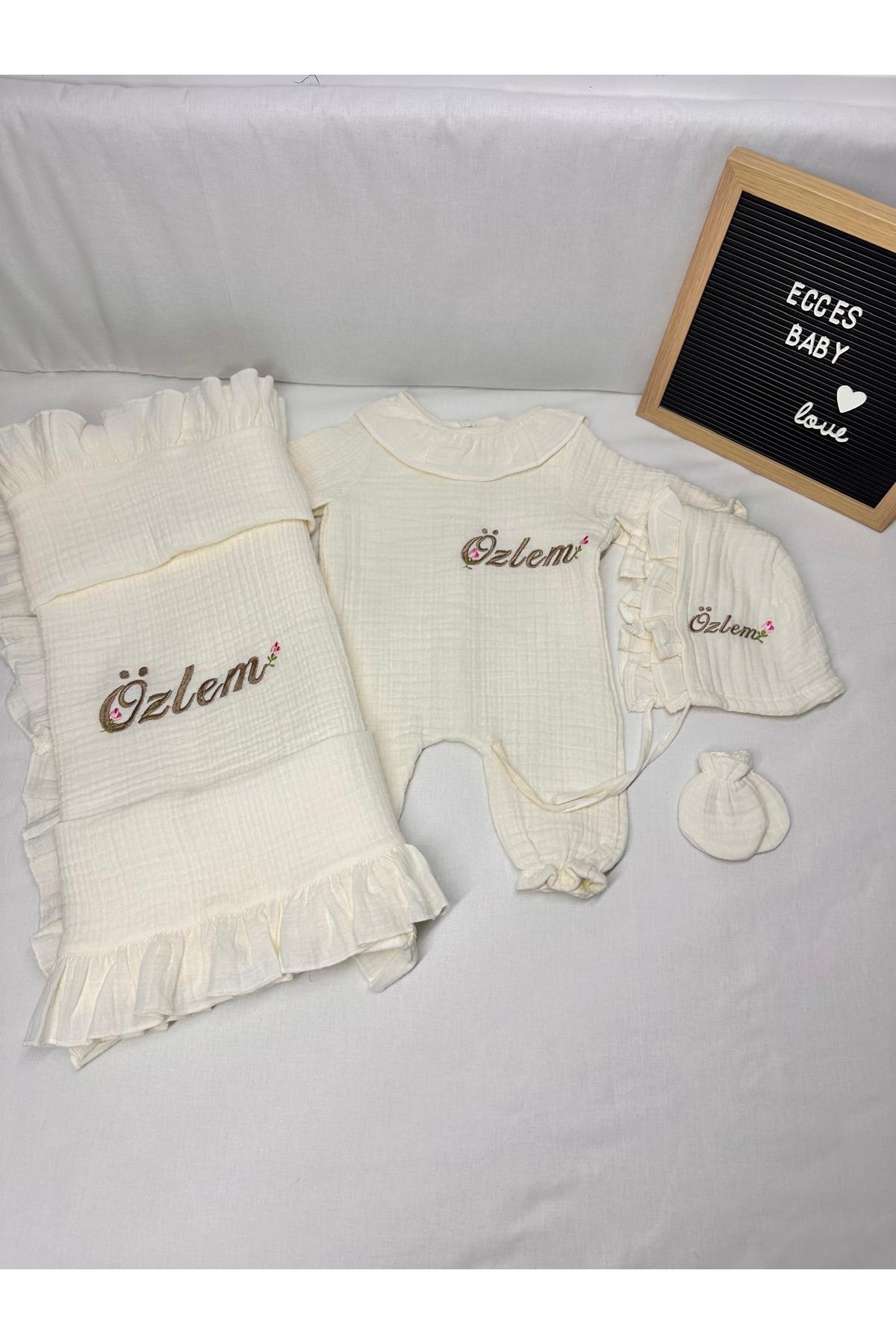 Müslin Tulum Takımı Fırfırlı 4 lü set Müslin Tulum Takımı Fırfırlı 4 lü set