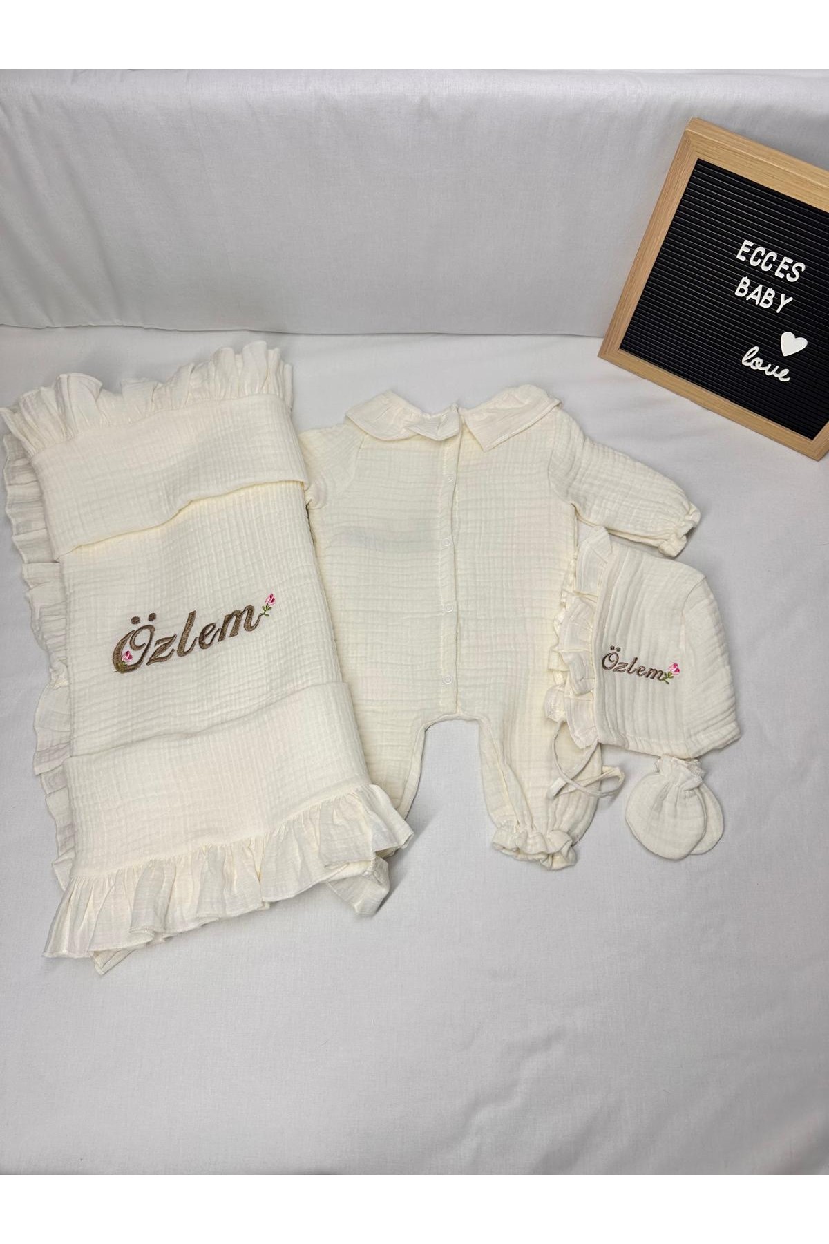 Müslin Tulum Takımı Fırfırlı 4 lü set Müslin Tulum Takımı Fırfırlı 4 lü set